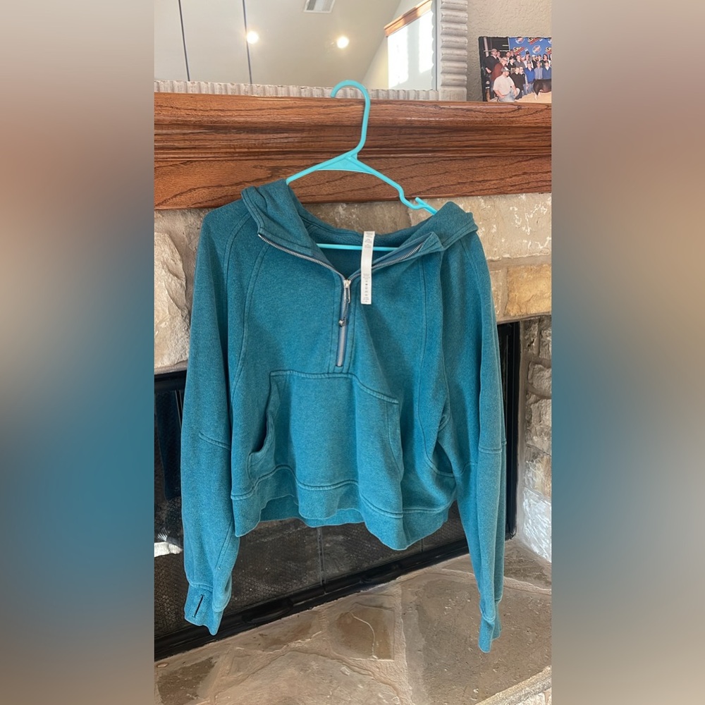 Scuba cropped hoodie